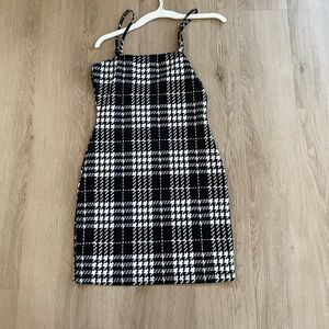 PLAID DRESS